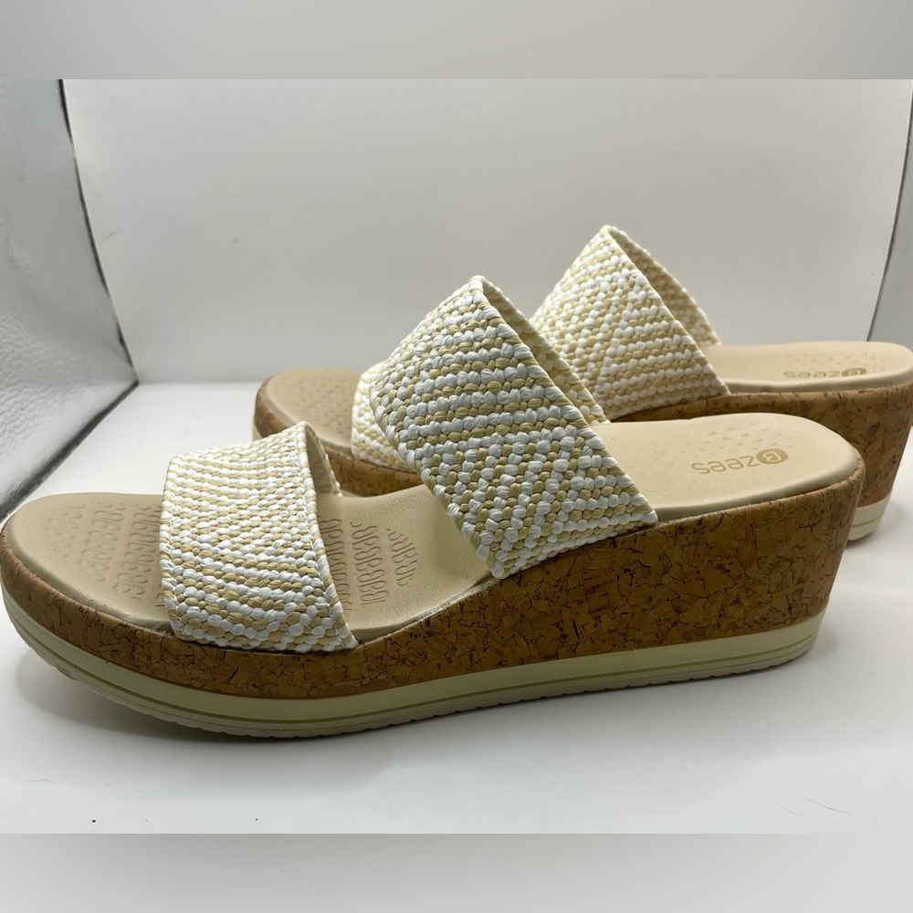 Bzees Resort Comfort Wedge Sandals